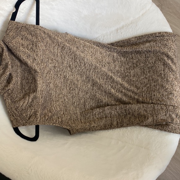 NWT- Veronica Beard - Sleeveless Turtleneck - Picture 8 of 8